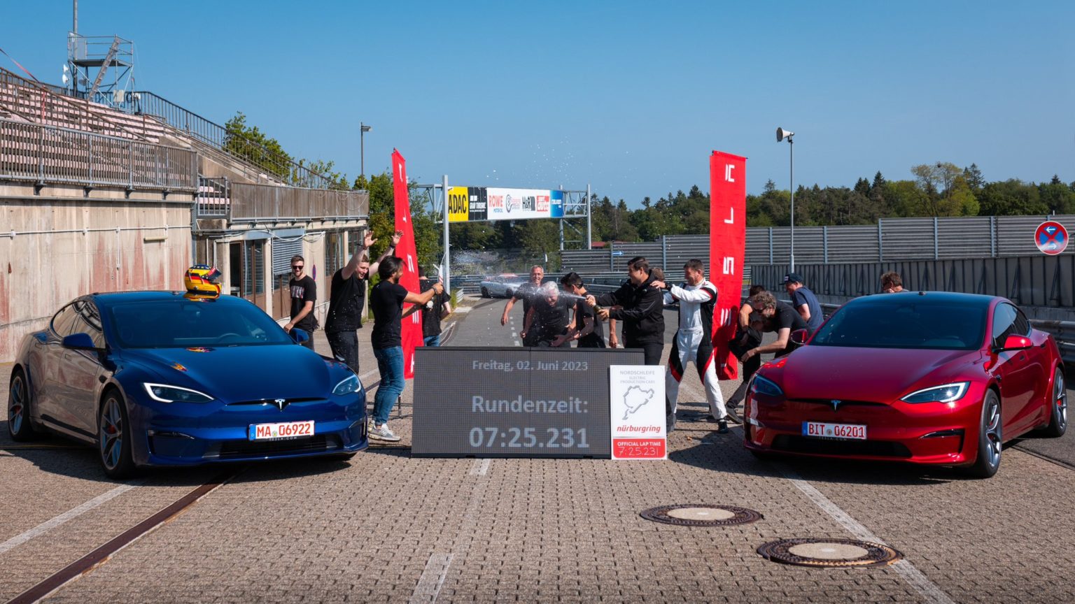 Tesla rekord Nurburgring