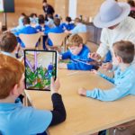 Zdjęcie okładkowe wpisu: Nowe, realistyczne doświadczenia w AR urzeczywistniają pomysły uczniów