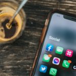 Zdjęcie okładkowe wpisu: Apple prędzej pozbawi UK iMessage i FaceTime niż złamie szyfrowanie