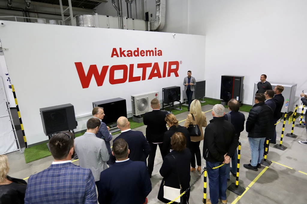 Zdjęcie okładkowe wpisu Woltair otwiera akademię w Polsce