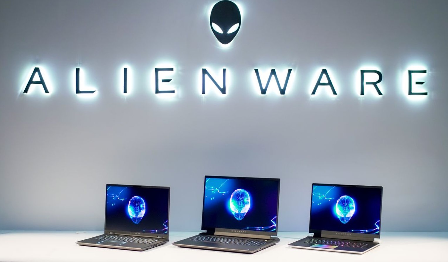 Zdjęcie okładkowe wpisu CES 2024 – nowości od Alienware: Alienware m16 R2, x16 R2 i m18 R2