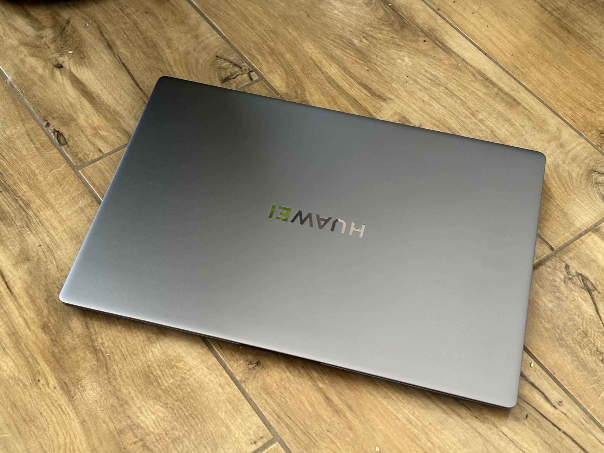 Zdjęcie okładkowe wpisu Huawei MateBook D 16 2024 – sprawdzam najnowszą generację laptopa Huawei z mocnym układem Intel Raptor Lake na pokładzie