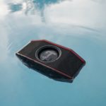 Zdjęcie okładkowe wpisu: Teufel Rockster Go 2 – ten głośnik możesz wrzucić do basenu