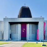 Zdjęcie okładkowe wpisu: Co ma wspólnego Świątynia Opatrzności Bożej i serial „Fundacja”?