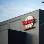 Zdjęcie okładkowe wpisu: TSMC rozpoczyna budowę trzeciej fabryki chipów w USA – to największa zagraniczna inwestycja w USA