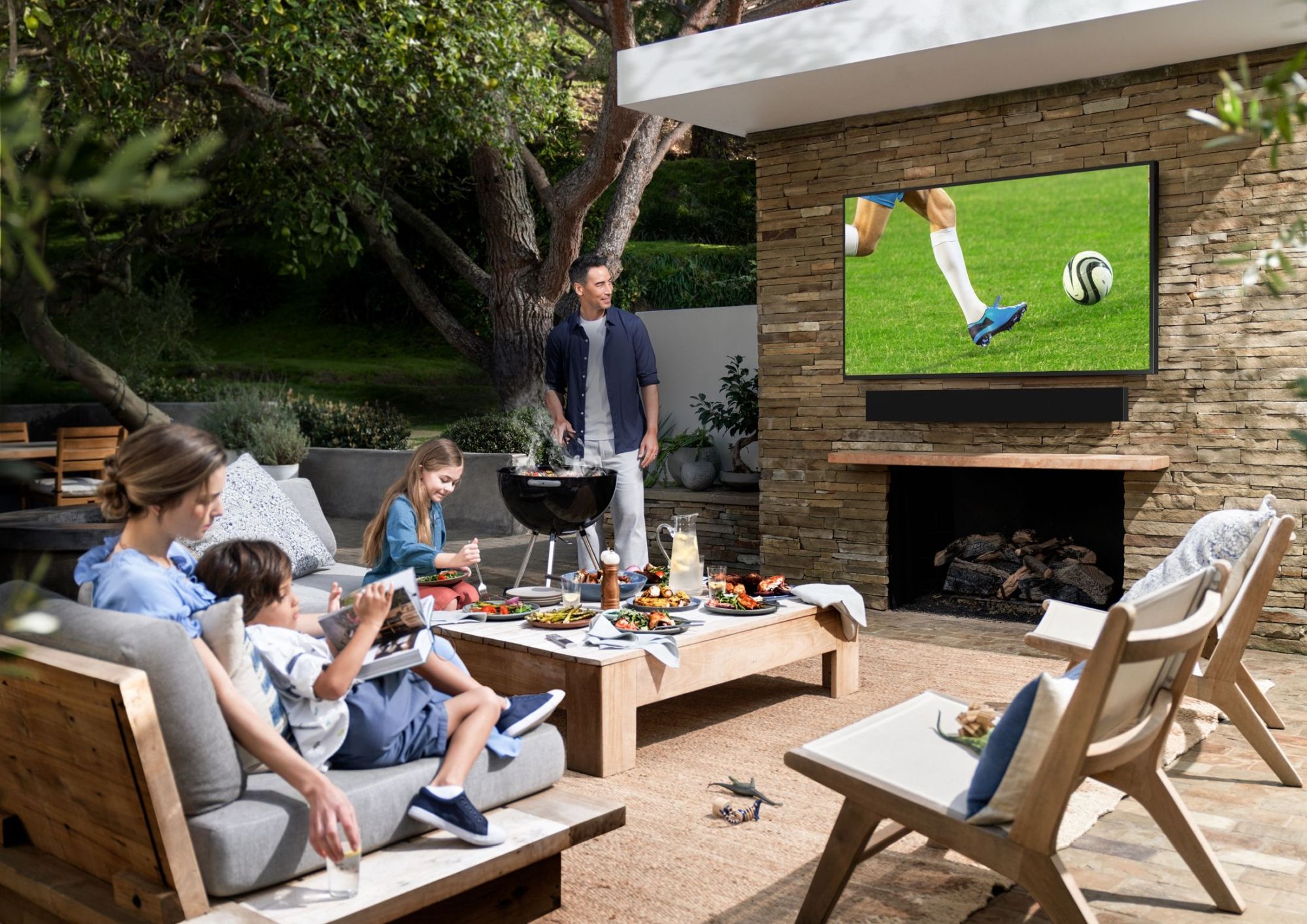Zdjęcie okładkowe wpisu Spersonalizowane audio w telewizorach Samsung podczas meczów piłkarskich – oto w jakich modelach je usłyszycie