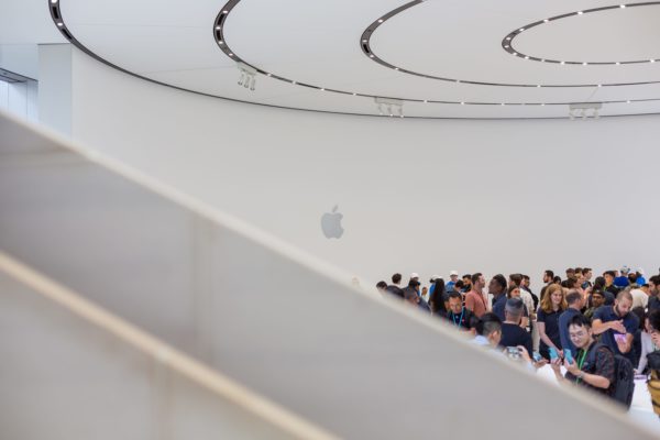 Zdjęcie okładkowe wpisu Tim Cook odejdzie szybciej niż wszyscy myślimy?