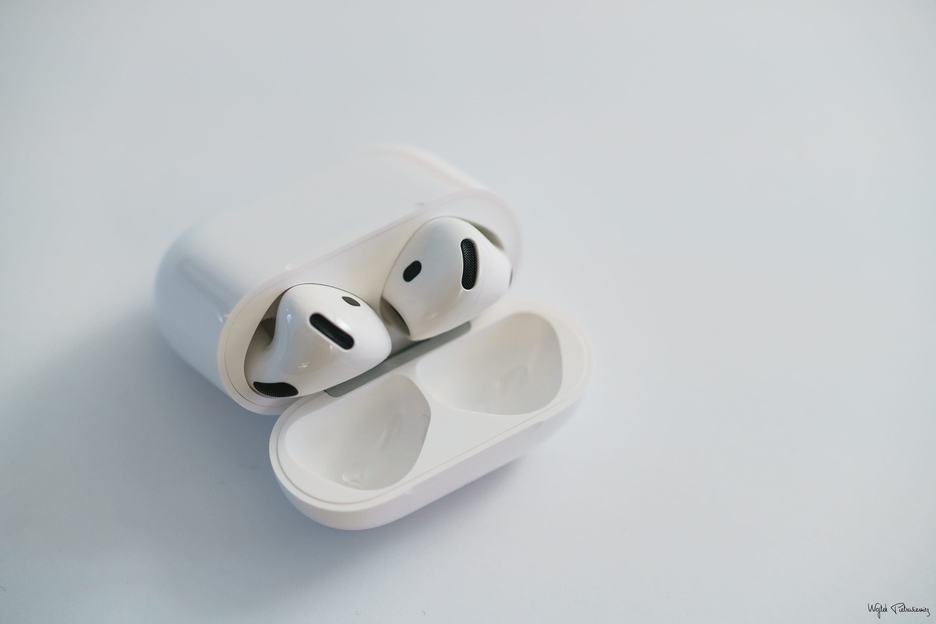 Nowa wersja beta firmware dla AirPods Pro 2 i AirPods 4