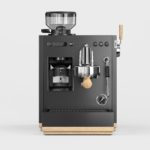 Zdjęcie okładkowe wpisu: Loewe przedstawia luksusowy ekspres do kawy – Loewe aura.pure