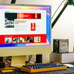 Zdjęcie okładkowe wpisu: iMac M4 (late 2024) – unboxing, recenzja, benchmarki w Final Cut Pro, Lightroom, MacWhisper i innych