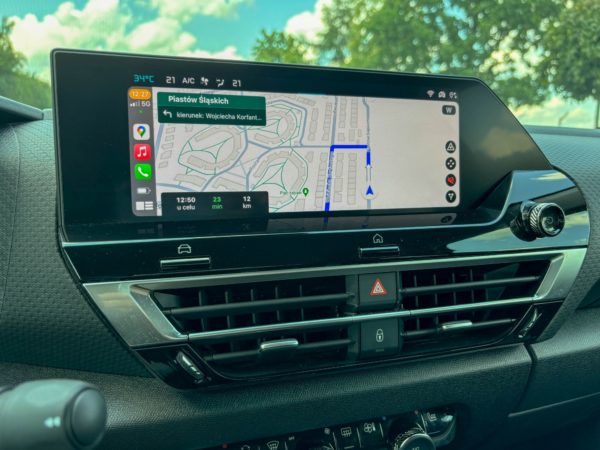 Apple CarPlay