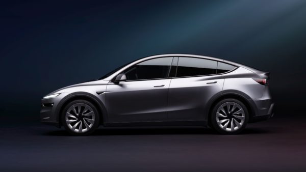 Nowa Tesla Model Y