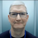 Zdjęcie okładkowe wpisu: Tim Cook bierze aktywny udział w promocji 2. sezonu „Rozdzielenia” od Apple TV+
