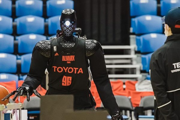 Toyota - motopodsumowanie - robot