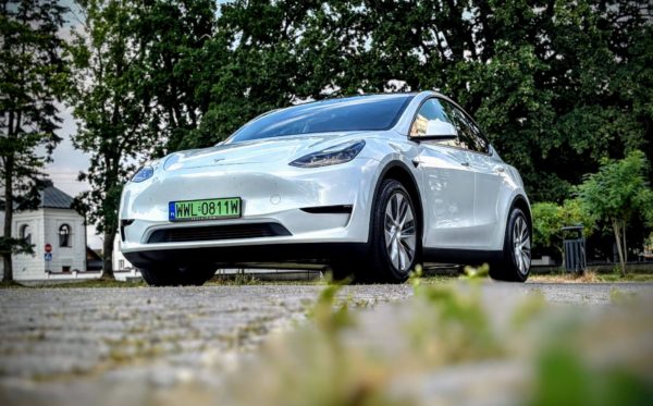 Tesla Model Y Long Range RWD (fot. Dariusz Hałas / iMagazine.pl)