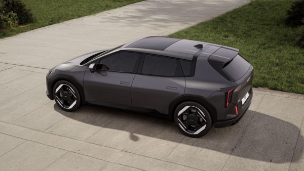 KIA EV4