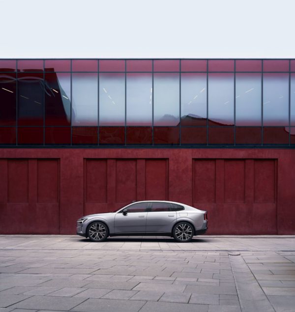 Volvo ES90