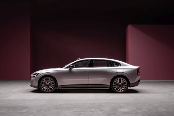 Volvo ES90