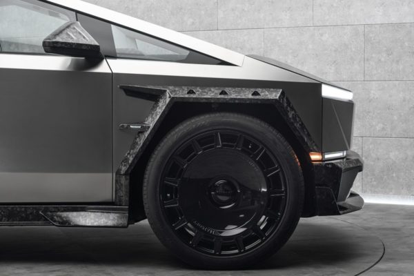 Mansory Elongation Tesla Cybertruck Tuning