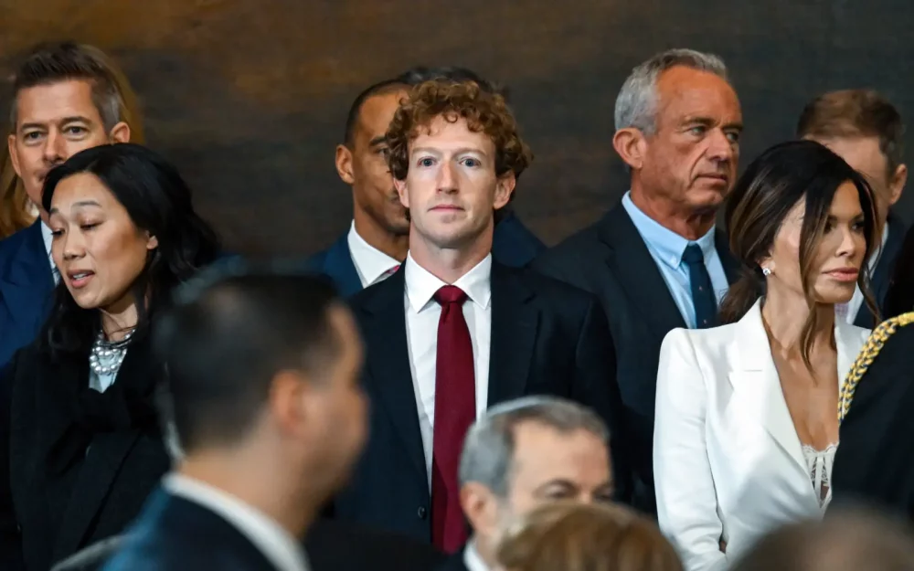 Zdjęcie okładkowe do wpis Forteca Zuckerberga. Meta wydała 27 milionów dolarów na ochronę swojego prezesa