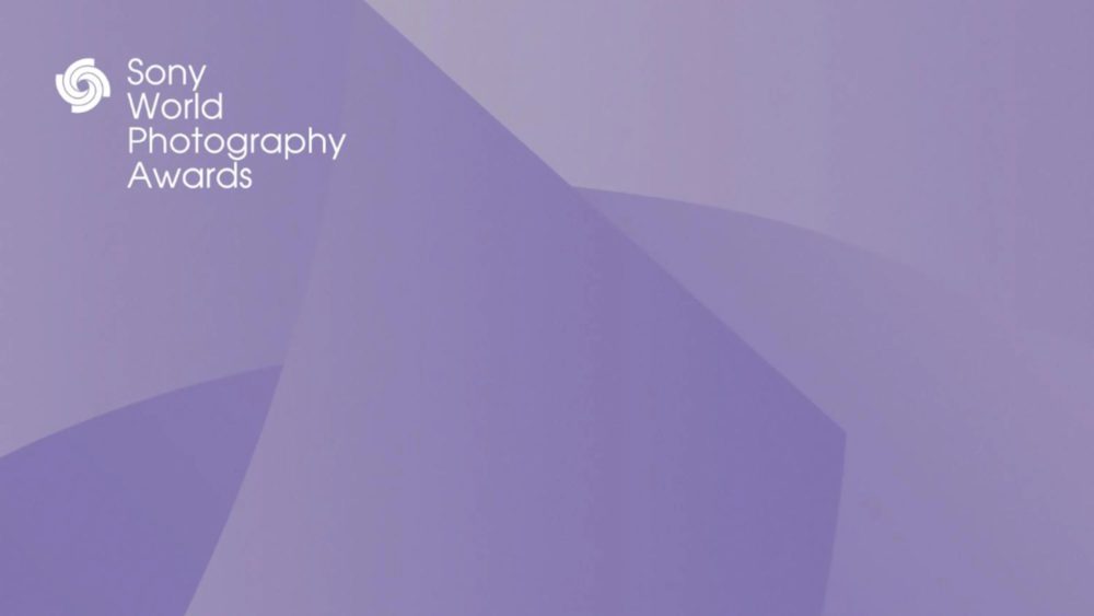 Zdjęcie okładkowe do wpis Pustynie, lisy i&nbsp;punk rock. Oto najlepsi fotografowie Sony World Photography Awards 2026 (Konkurs Otwarty) [galeria]