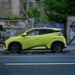 Zdjęcie okładkowe wpisu: Zmiana warty na&nbsp;szczycie. BYD oficjalnie wyprzedza Teslę w&nbsp;sprzedaży elektryków (i&nbsp;nie, nie&nbsp;wliczamy w&nbsp;to&nbsp;hybryd)