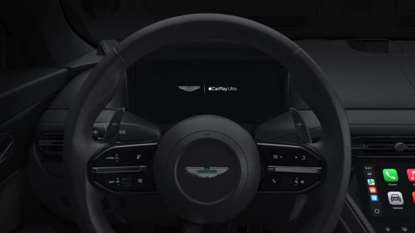 Apple CarPlay Ultra