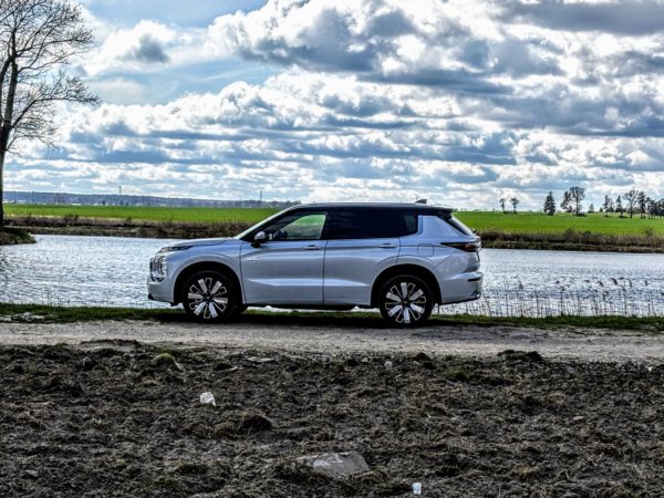 Mitsubishi Outlander PHEV