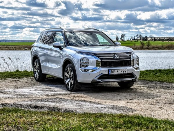 Mitsubishi Outlander PHEV