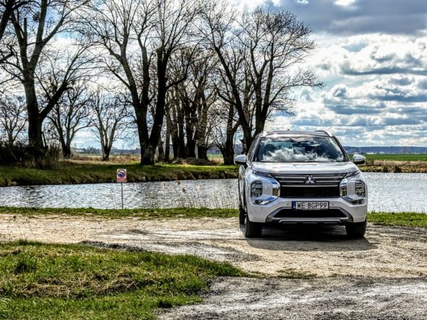 Mitsubishi Outlander PHEV