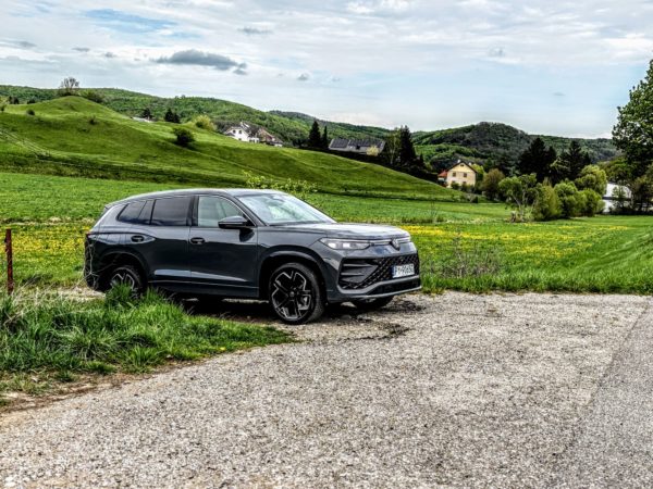 VW Tayron