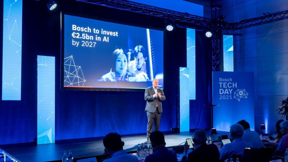 Zdjęcie okładkowe do wpis Bosch inwestuje miliardy w sztuczną inteligencję. Cel: autonomiczna jazda i agenci AI