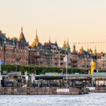 Zdjęcie okładkowe wpisu: Wakacje 2025: Polacy uciekają od tłumów i szukają oszczędności