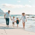 Zdjęcie okładkowe wpisu: Europa na topie, ale kuszą egzotyczne kierunki. Tak Polacy spędzą wakacje w 2025 roku