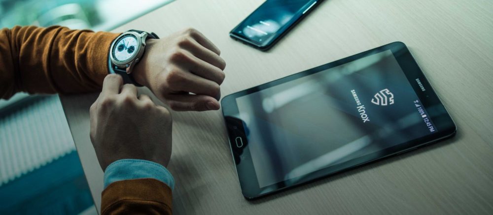 Zdjęcie okładkowe do wpis Samsung Knox: platforma zabezpieczająca ekosystem urządzeń mobilnych i domowych