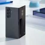 Zdjęcie okładkowe wpisu: Koniec z pękającymi ekranami w „składakach”? Samsung patentuje technologię samonaprawy