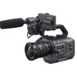 Zdjęcie okładkowe wpisu: Sony z nowościami dla profesjonalistów. Flagowy mikrofon i ultraszybkie karty pamięci wchodzą na rynek