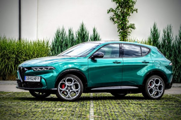 Alfa Romeo Tonale Veloce Q4 PHEV