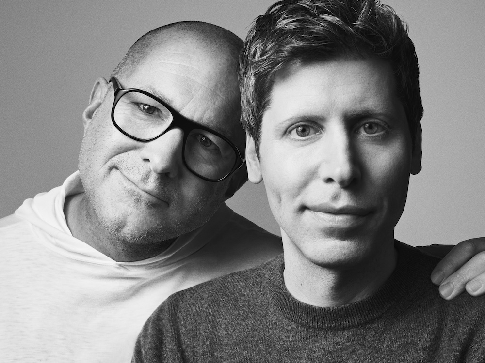 Zdjęcie okładkowe wpisu Jony Ive zaprojektuje sprzęt AI dla OpenAI. Zespół projektanta dołącza do firmy Sama Altmana