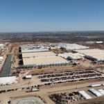 Zdjęcie okładkowe wpisu: Sztuczna inteligencja zużyje więcej prądu niż wszyscy mieszkańcy. W Wyoming powstaje gigantyczne centrum danych