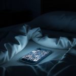 Zdjęcie okładkowe wpisu: Miłość z aplikacji jest gorszej jakości? Polscy naukowcy współautorami dużego badania