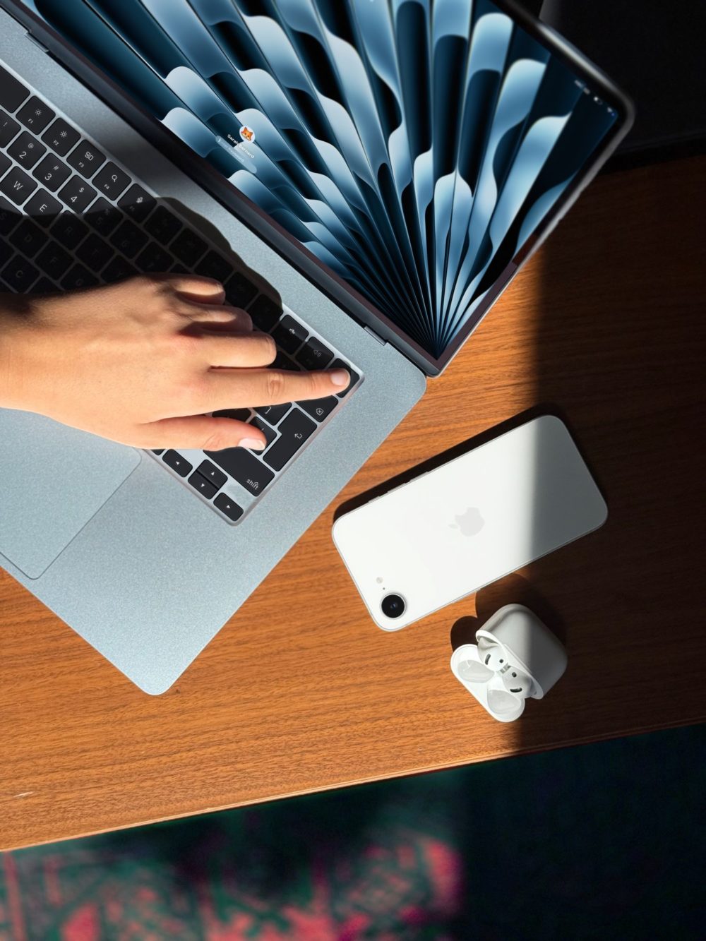 Zdjęcie okładkowe do wpis Trojany dominują w&nbsp;malware na&nbsp;Macach – raport Jamf 2025