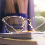 Zdjęcie okładkowe wpisu: Koniec z okularami do czytania? W USA zatwierdzono rewolucyjne krople do oczu
