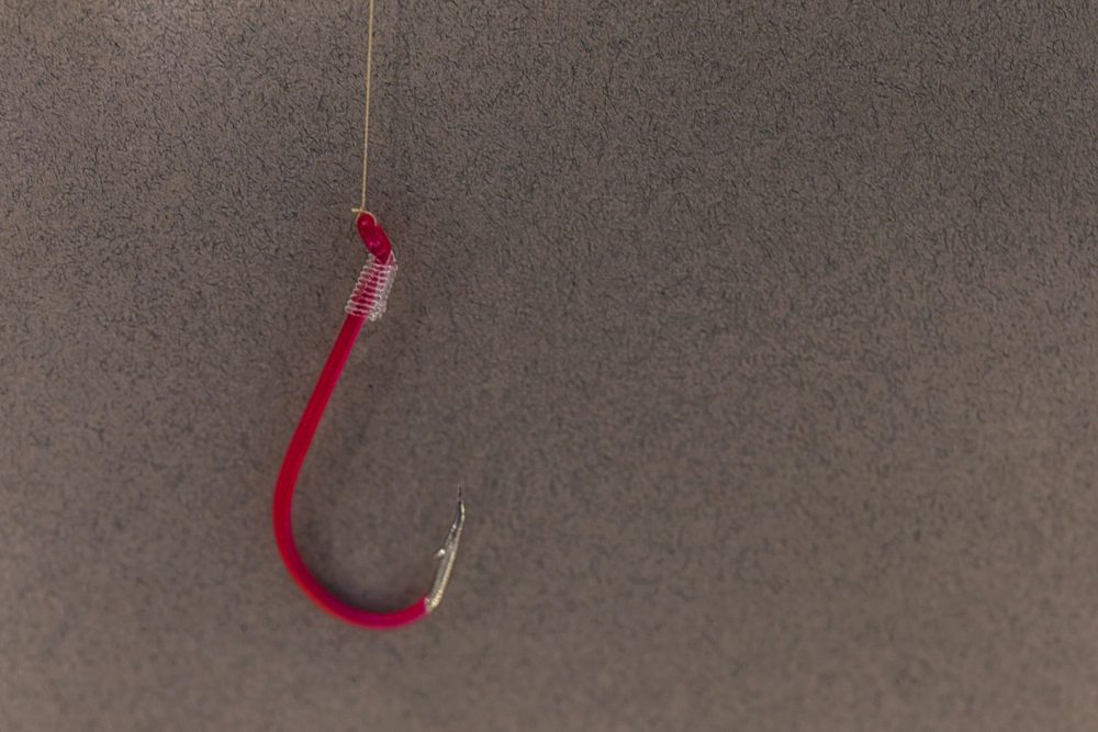 Zdjęcie okładkowe do wpis Hakerzy klonują strony rządowe za pomocą AI. Nowa metoda phishingu jest groźniejsza niż myślisz