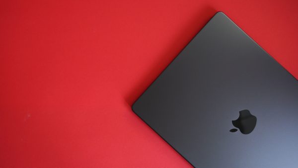 Zdjęcie okładkowe wpisu Dwa nowe MacBooki Apple w 2026 roku, które mogą rozpocząć nową erę