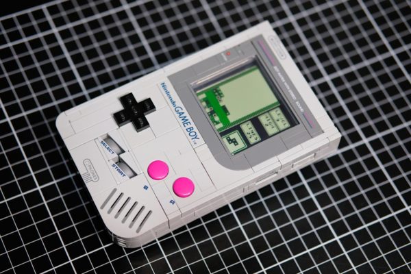 Grywalny Lego Game Boy (fot. Natalie The Nerd)