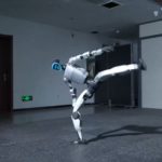 Zdjęcie okładkowe wpisu: Ten robot robi salta i zna kung-fu. Ale czy posprząta ci w domu?