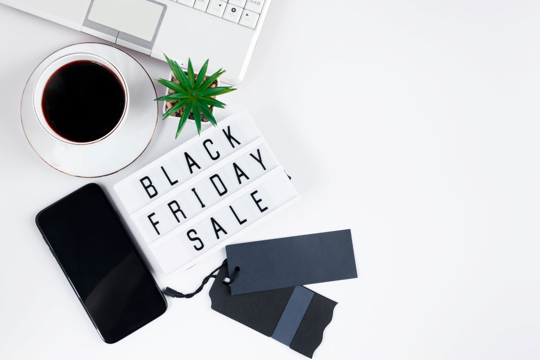 Zdjęcie okładkowe wpisu Black Friday 2025 – co nowego w świecie e-commerce?
