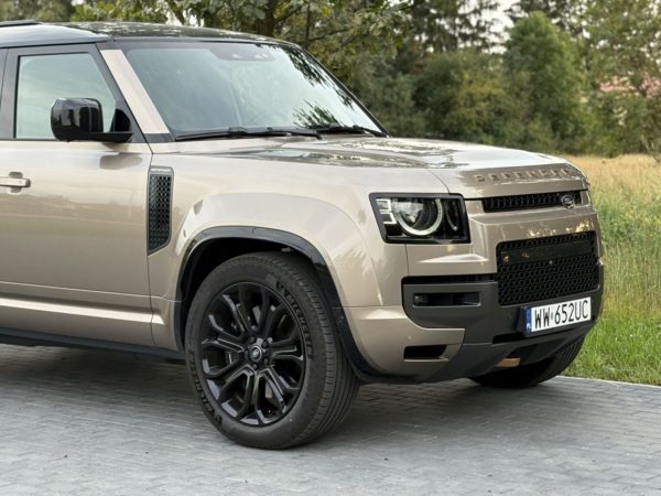 Land Rover Defender OCTA