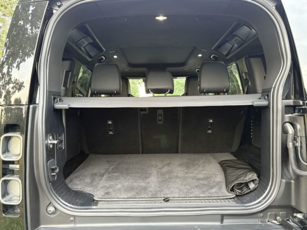 Land Rover Defender OCTA